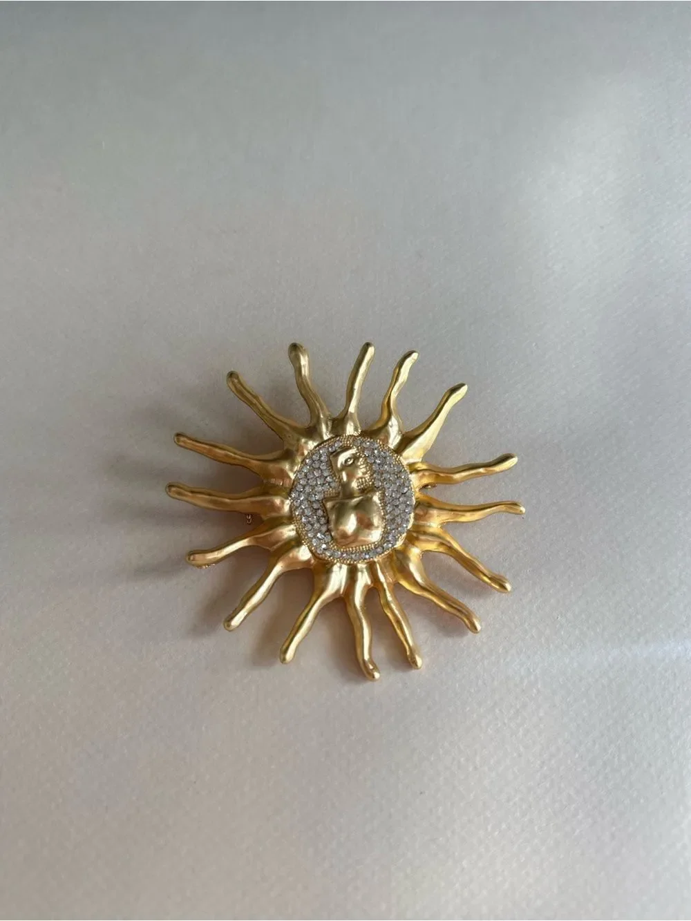 Gold Sunburst Brooch S1409